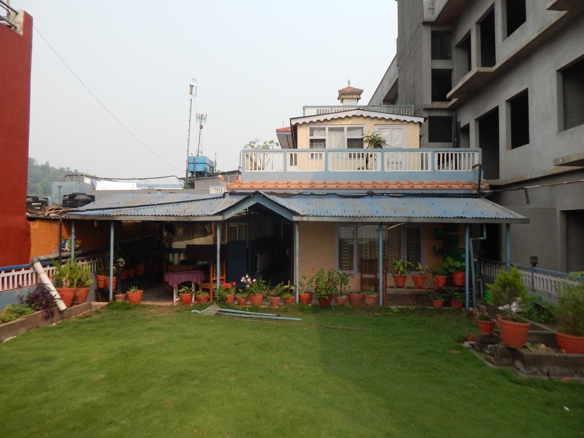 Hotel Marigold Pokhara Zewnętrze zdjęcie