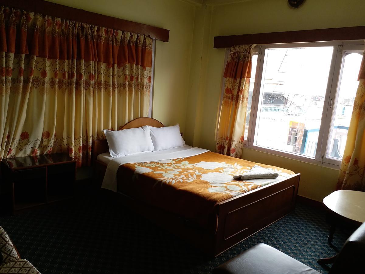 Hotel Marigold Pokhara Zewnętrze zdjęcie