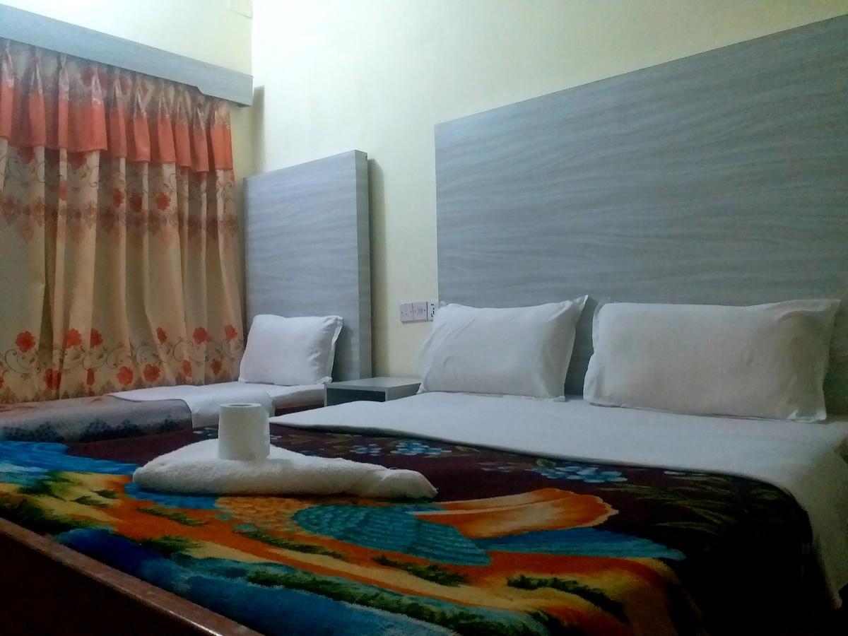 Hotel Marigold Pokhara Zewnętrze zdjęcie